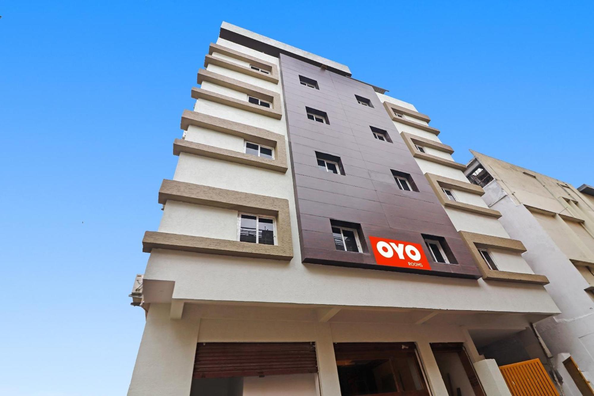 Hotel O Night Eye Hyderabad Exterior foto