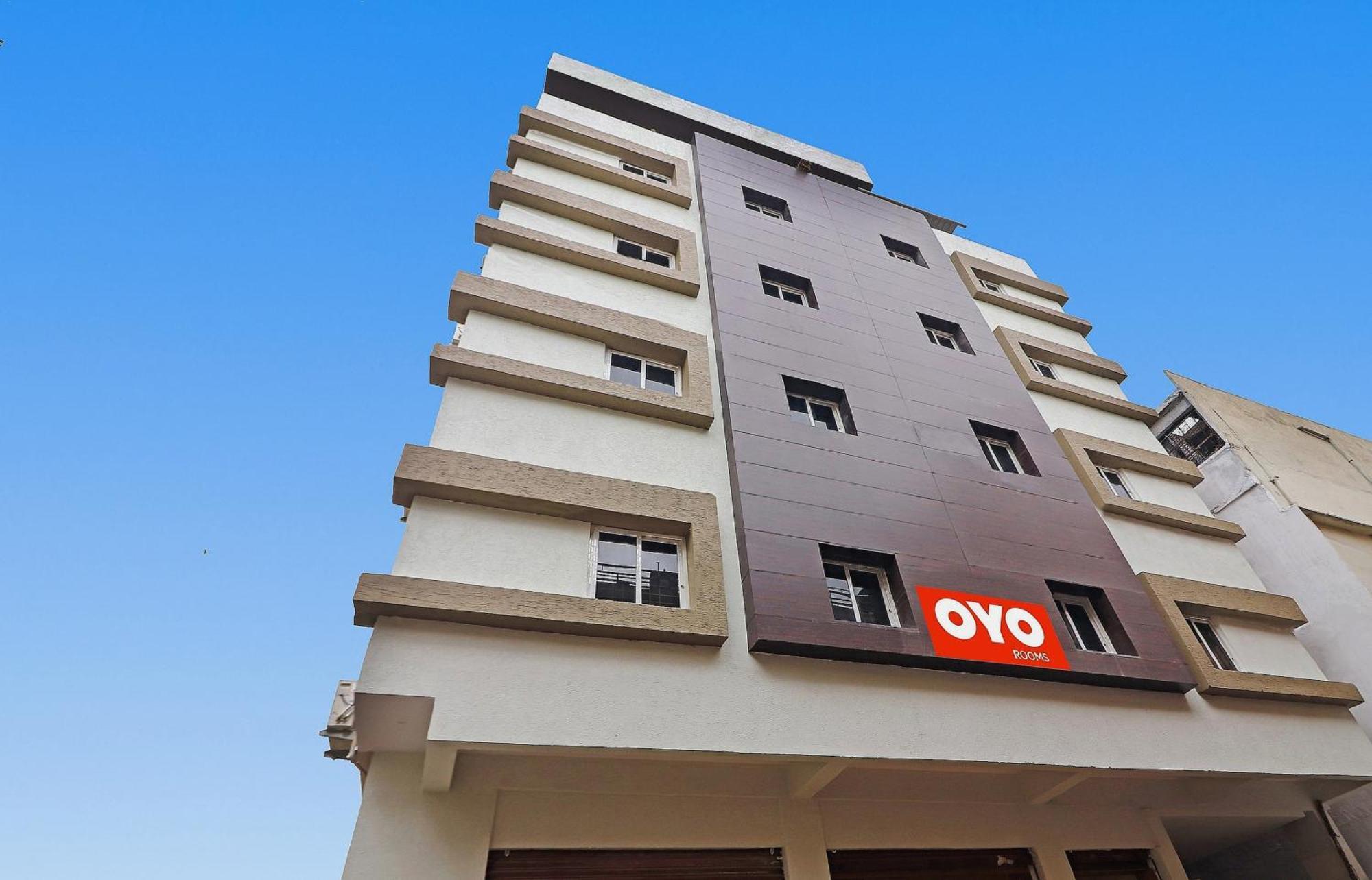 Hotel O Night Eye Hyderabad Exterior foto