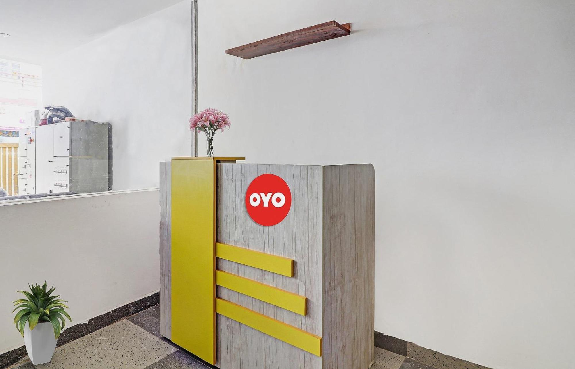 Hotel O Night Eye Hyderabad Exterior foto