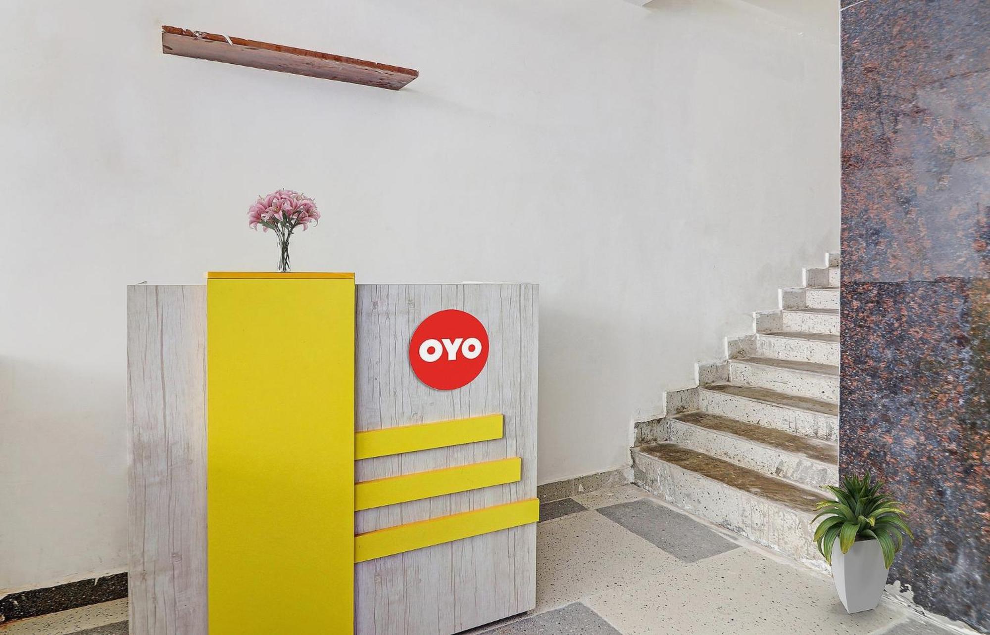 Hotel O Night Eye Hyderabad Exterior foto